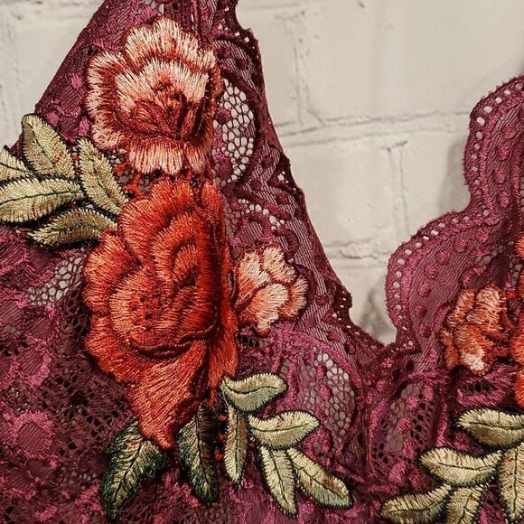 Avidlove purple lace bodysuit NWT - Picture 9 of 9